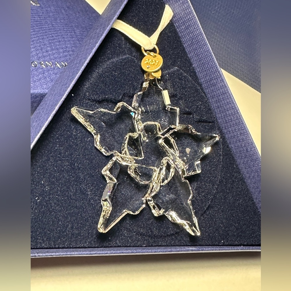 SWAROVSKI LIMITED EDITION 2021 CRYSTAL ORNAMENT NEW - Picture 6 of 6